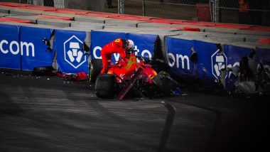 Charles Leclerc Causes Huge Damage to Car After Crashing Against the Barriers During Free Practice Session 2, Saudi Arabia GP 2021 (Watch Video)