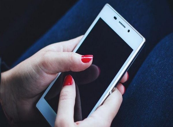 UK to Turn off 2G, 3G Mobile Phone Networks by 2033