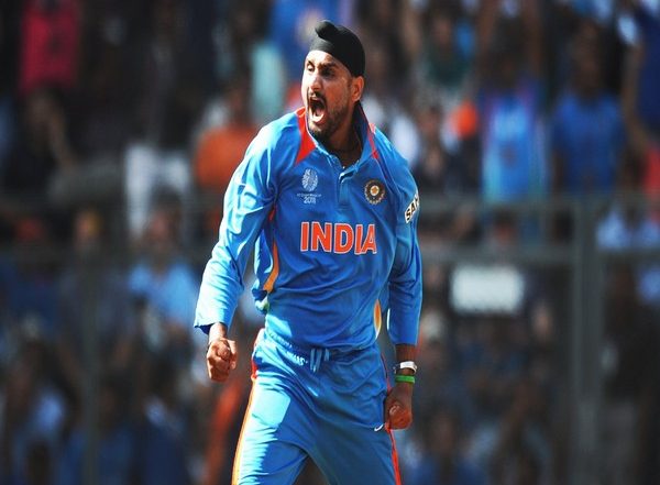 Sports News | Harbhajan Singh Announces Retirement from All Forms of Cricket, Put Curtains on '23-year-long Journey'