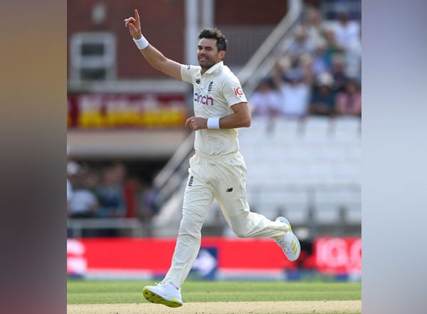 Sports News | Ashes: Anderson, Broad 'fit and Ready' for Second Test