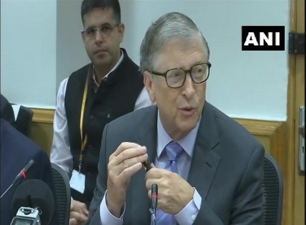 Bill Gates on Omicron Surge: World Could Be Entering Worst Part of Pandemic
