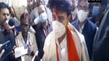 India News | MP: Scindia Hits Back Digvijaya Singh over 'traitor' Remark, Says 'don't Want to Fall That Level'