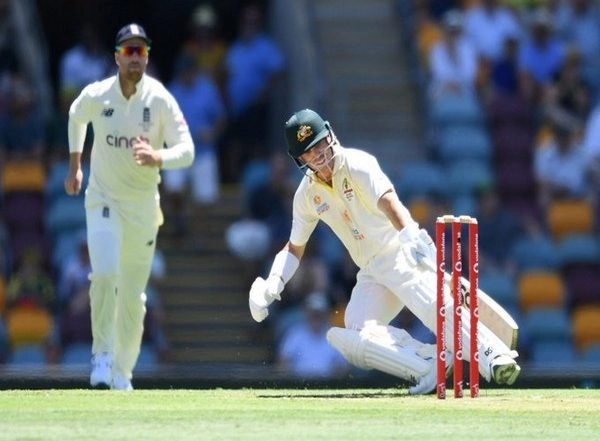 Sports News | Ashes, 1st Test: Warner, Labuschagne Help Hosts Gain Control (Lunch, Day 2)