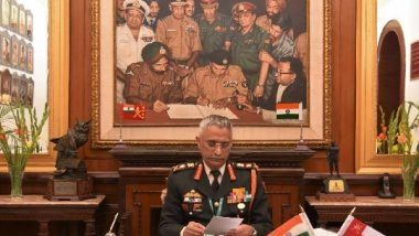 World News | Army Chief Gen Naravane Holds Telephonic Conversation with Oman Counterpart on Defence Cooperation