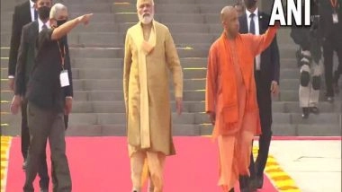 India News | PM Modi Inaugurates Kashi Vishwanath Dham Project in Varanasi, Takes Part in Ganga Aarti