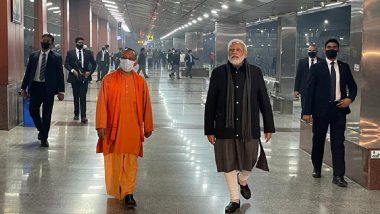 PM Narendra Modi Makes Surprise Visit to Varanasi Railway Station