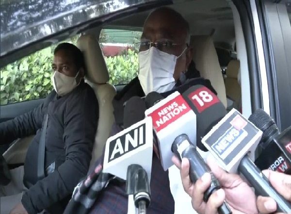 India News | Parliament Winter Session: 'Centre Conspiring to Divide Opposition', Says Mallikarjun Kharge