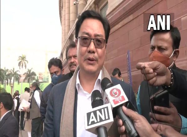 India News | Currently Not Mandatory to Link Aadhaar to Electoral Roll but with Bill We'll Sieve out Fake Voters: Rijiju