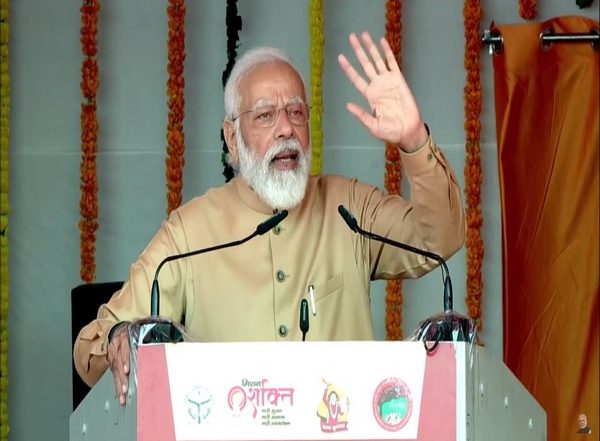 Uttar Pradesh Assembly Elections 2022: Daughters of UP Have Decided That They Will Not Let Previous Govts Come Back to Power, Says PM Narendra Modi