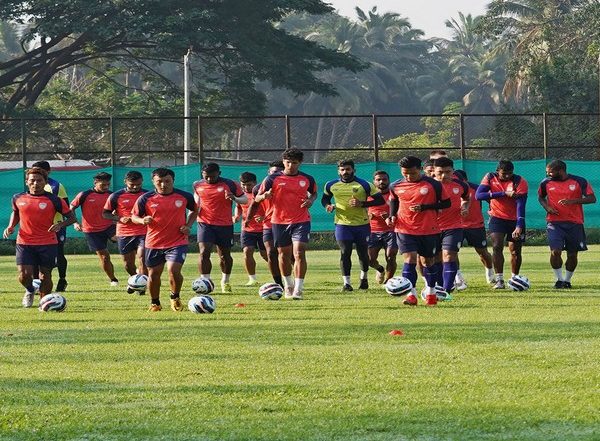 Sports News | ISL: NorthEast United Look to Brave Monday 'Blues' Against Mumbai City FC
