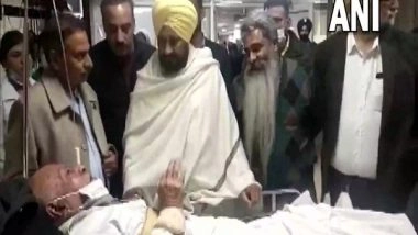 India News | Punjab CM Visits Persons Injured in Ludhiana Court Complex Explosion