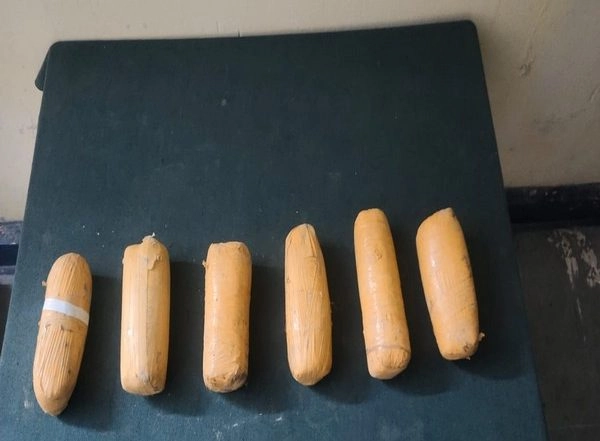 India News | BSF Seizes 40.64 Kgs of Heroin in Punjab's Ferozepur
