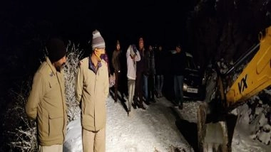 India News | HP: 150 People Trapped in Prashar Lake Due to Heavy Snowfall Rescued