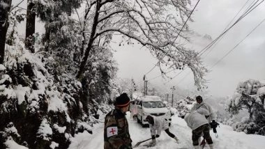 India News | Sikkim: Army Rescue over 300 Tourists Stranded in Heavy Snowfall
