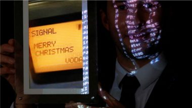 'Merry Christmas' - First SMS Sells For Over 100,000 Euros in Paris Auction!