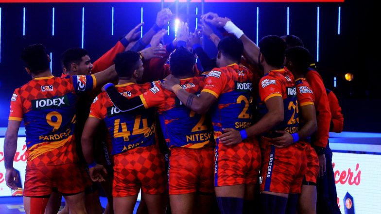 How to Watch UP Yoddha vs Gujarat Giants, PKL 2021-22 Live Streaming Online on Disney+ Hotstar? Get Free Live Telecast of Pro Kabaddi League Match & Score Updates on TV