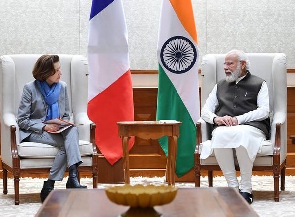 World News | French Defence Minister Meets PM Modi Seeking India's Partnership to Build a Multi-polar Order