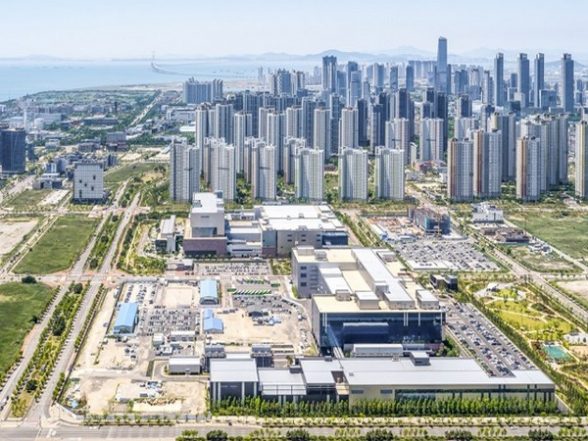 World News | Korean Bio 'Big 3' Samsung, Celltrion, SK to Expand Their Businesses in Songdo - Vimarsana News