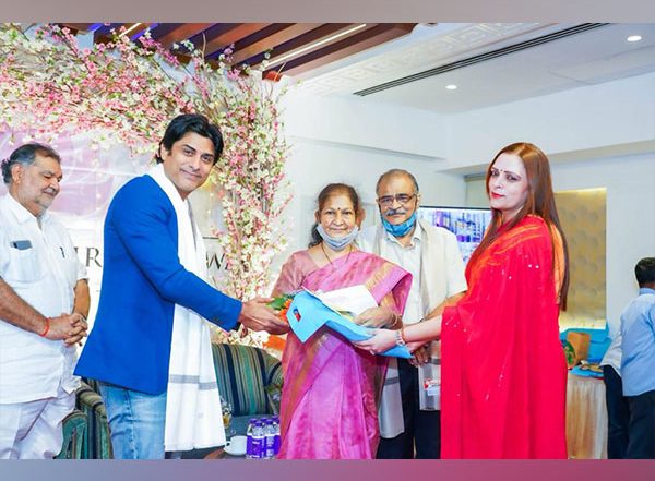 Business News | War Widows Felicitated in Mumbai by Ankibai Ghamandiram Gowani Trust