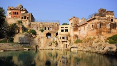 World News | Pak High Commission Issues Visas to 112 Indian Pilgrims to Visit Katas Raj Temples