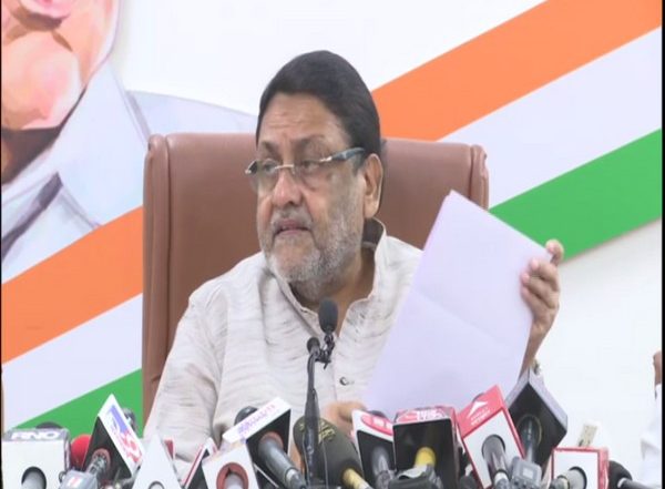 India News | BJP Leaders Usurped Temple Land in Maharashtra, Siphoned off Crores of Rupees by Indulging in Benami Transactions: Nawab Malik