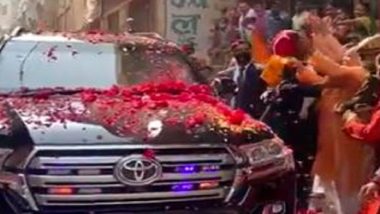 PM Narendra Modi Breaks Security Protocol To Accept Gifts From Fan in Varanasi
