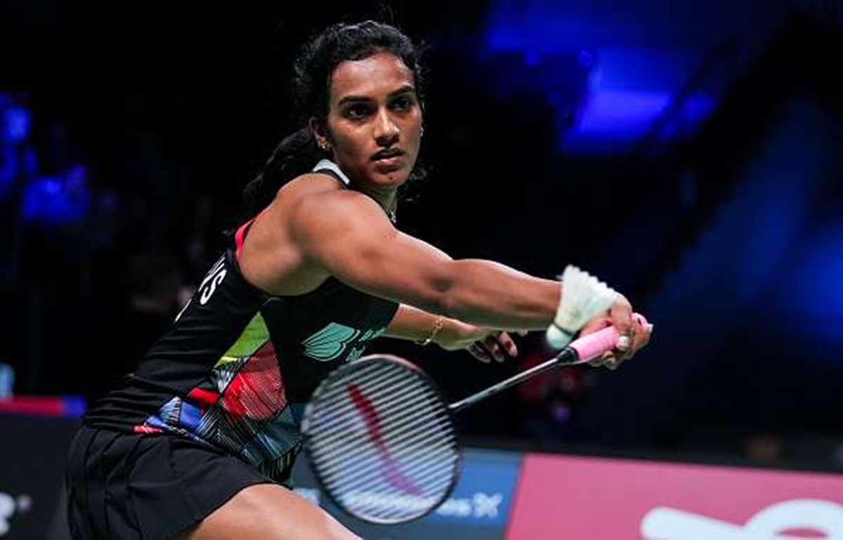 PV Sindhu vs Yvonne Li, BWF World Tour Finals 2021, Badminton Live Streaming Online Know TV Channel and Telecast Details of Womens Singles Group Stage Match Coverage 🏆 LatestLY