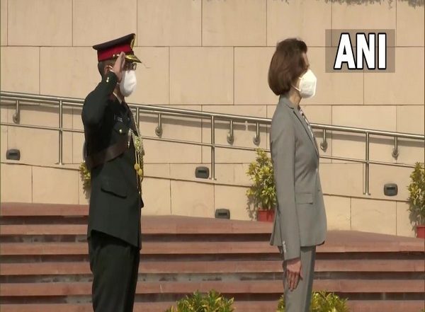 World News | French Defence Minister Parly Inspects Guard of Honour, Pays Tribute at National War Memorial