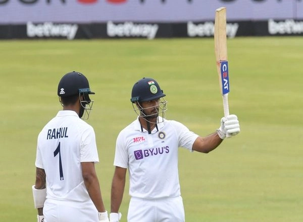 Sports News | SA Vs Ind, 1st Test Day 1: Hosts Fight Back but Visitors Still in a Strong Position (Tea, Day 1)