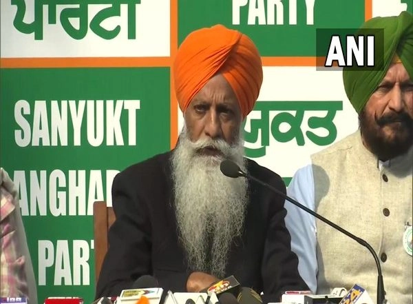 India News | Farmer Leader Gurnam Singh Charuni Floats Party, Bats for Opium Farming