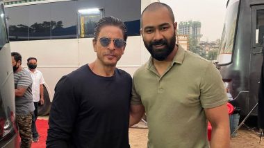 Shah Rukh Khan’s Photo With Actor Diganta Hazarika Goes Viral, Fans Wonder if It’s From the Sets of Pathan