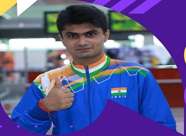 Sports News | Noida DM Suhas Yathiraj Pulls out of 4th National Para-Badminton Championship