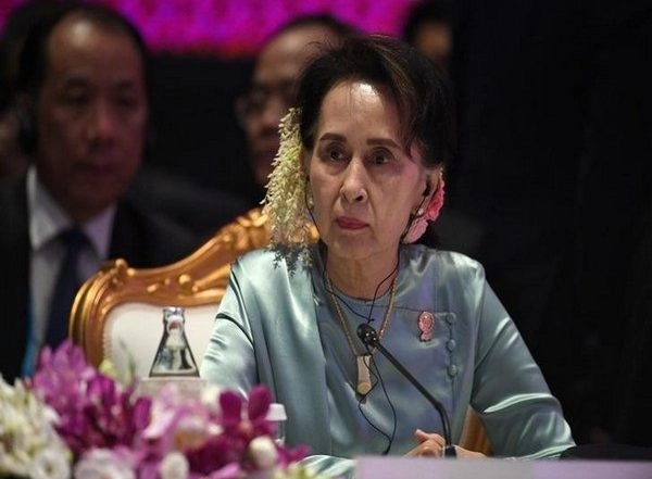 World News | Myanmar Prosecution to Soon Bring Corruption-related Charge Against Aung San Suu Kyi