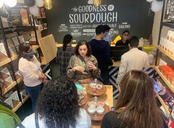 Business News | The Baker's Dozen Sells a Sourdough Every Minute at the Launch of 'The House Of Sourdough' in Delhi