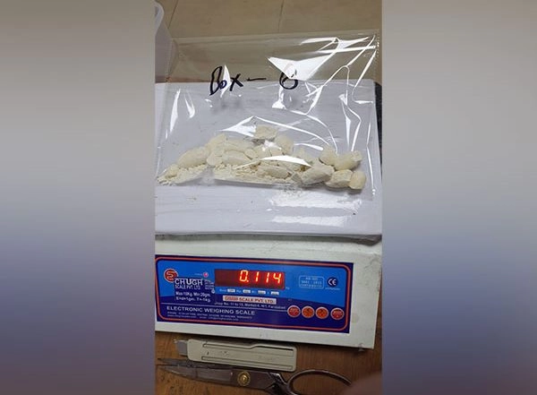 Delhi: Ugandan Woman With 1 Kg Cocaine-Filled Capsules in Stomach Arrested at IGI Airport