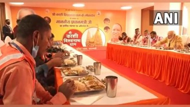 India News | PM Modi, Yogi Adityanath Have Lunch with Workers Involved in Kashi Vishwanath Dham Corridor Construction