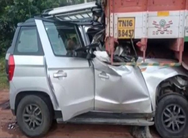 India News | Three People Killed in Road Accident in Andhra Pradesh's Prakasam