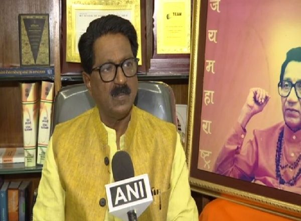 India News | Unnecessary Statements Let Country Down, Trust Judicial System: Shiv Sena MP on Dnyandev Wankhede's Defamation Suit Against Nawab Malik