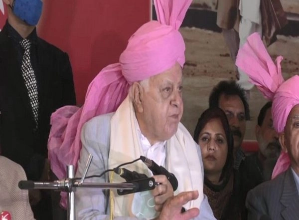 India News | Centre Repealed Three Farm Laws Without Holding a Discussion in Parliament, Says Farooq Abdullah