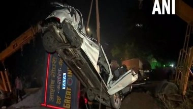 India News | Delhi: Dumper Overturns on Car; Parents Killed While Child Survives