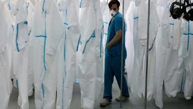 World News | US Sets Daily COVID-19 Cases Record