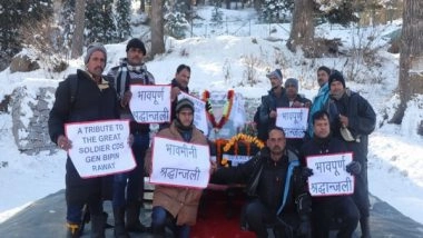 India News | Condolence Ceremony Organised at J-K's Gulmarg in Memory of CDS General Rawat
