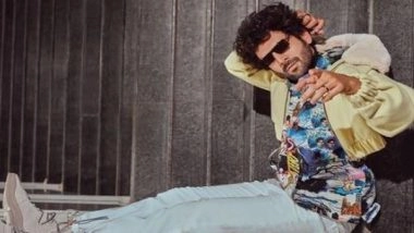 Entertainment News | Kartik Aryan Enjoys 'Dilli Ki Sardi' on 'Shehzada' Film Set