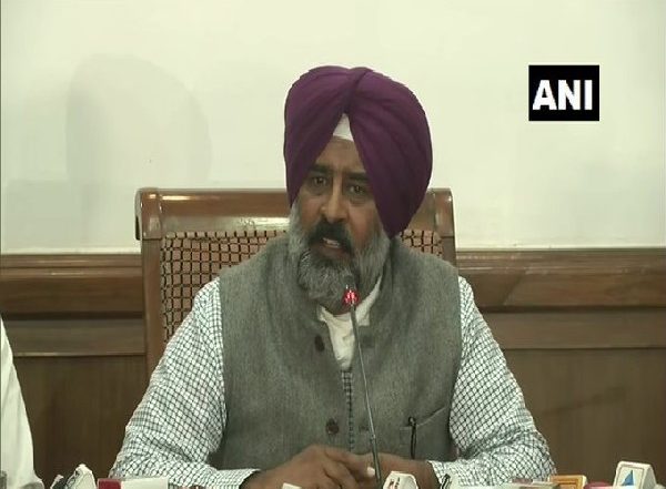 India News | 2022 Polls: Fake Education Model of Arvind Kejriwal in Delhi, Says Punjab Education Minister