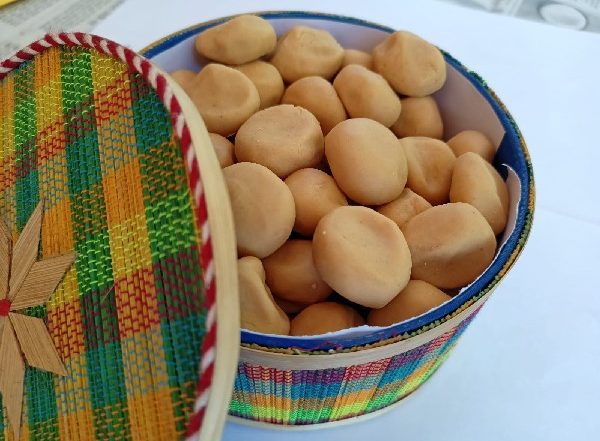 India News | Packed in Handcrafted Bamboo Box, Tripura Sundari Temple's Peda Bhog Flies to Singapore