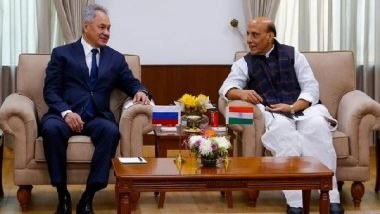World News | Rajnath Singh Meets Russian Counterpart Sergey Shoigu Ahead of First 2+2 Ministerial Dialogue