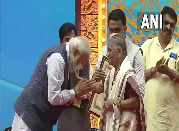 Goa Liberation Day 2021: PM Narendra Modi Felicitates Freedom Fighters, Veterans of 'Operation Vijay'