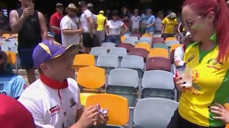 Fan Proposes to Girlfriend During Ashes 1st Test 2021 Day 3, Cute Proposal Video Goes Viral