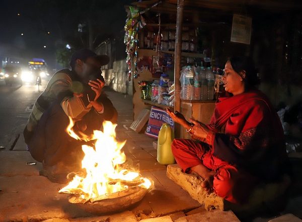 Cold Wave Grips Delhi, Minimum Temperature Drops to 3.2 Degrees Celsius