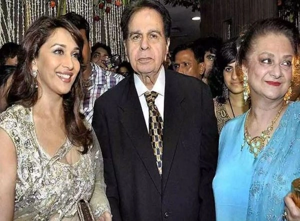 Entertainment News | Madhuri Dixit Remembers 'Tragedy King' Dilip Kumar on His 99th Birth Anniversary